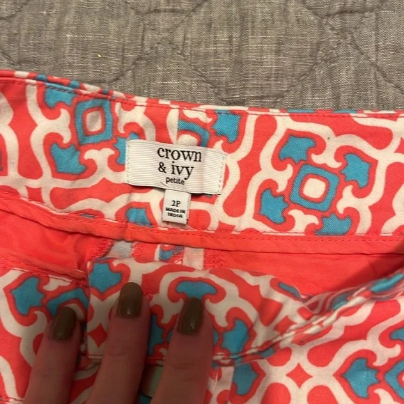 Crown & Ivy Women's Coral and Blue Patterned Shorts - Picture 3 of 3